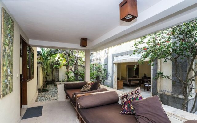3 Bedroom Villa1 River Side Legian
