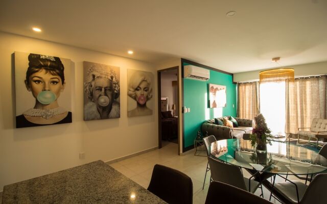 Niza Five Luxury Beach Apartments