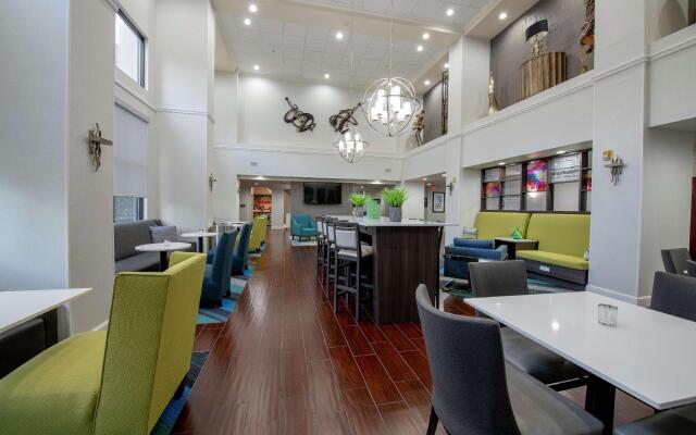 Hampton Inn & Suites Lafayette