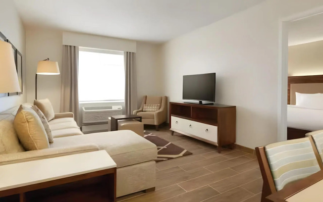 Homewood Suites By Hilton Newport Cincinnati