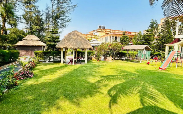 The Candlewood Park Beach Resort