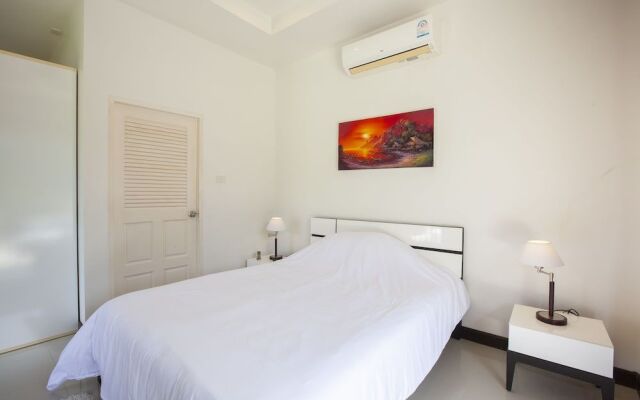 Pool Villa 3 Bedrooms Mountain View