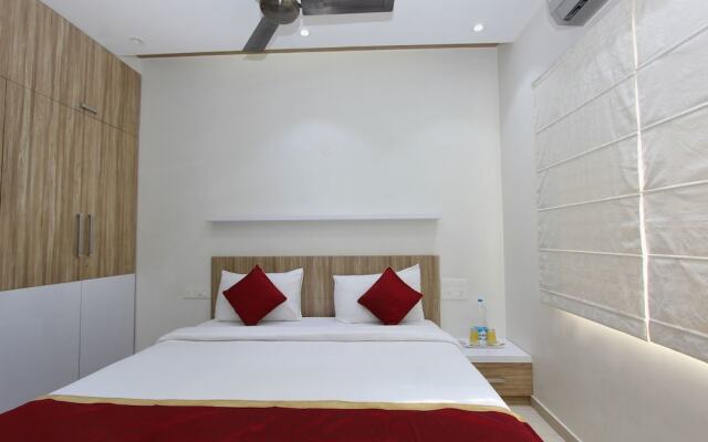 OYO 2132 Apartment Aditya Residency