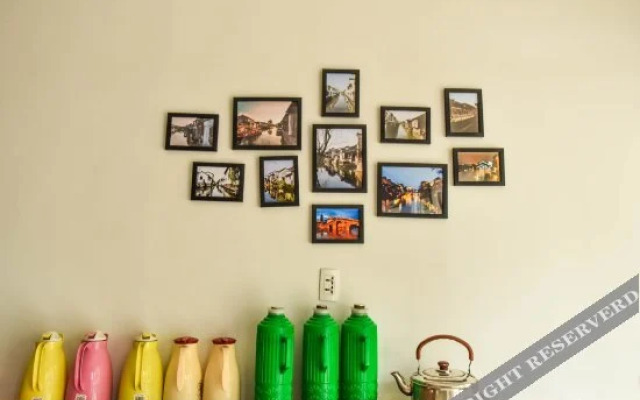 Wuzhen Journey Impression Theme Inn