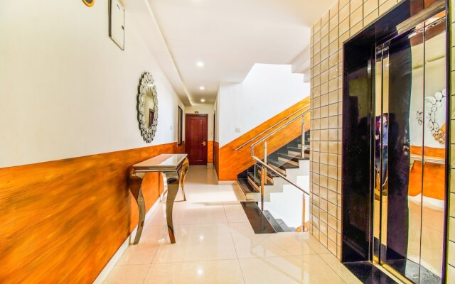 FabHotel Eleven Heights