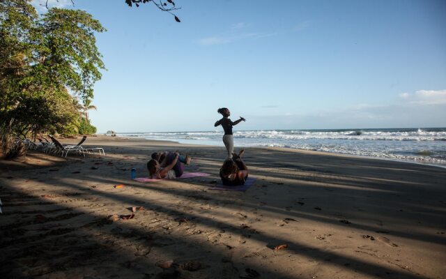 Lapalapa Beachfront