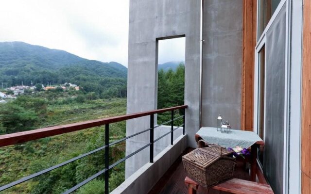 Pyeongchang Touch the Sky Pension