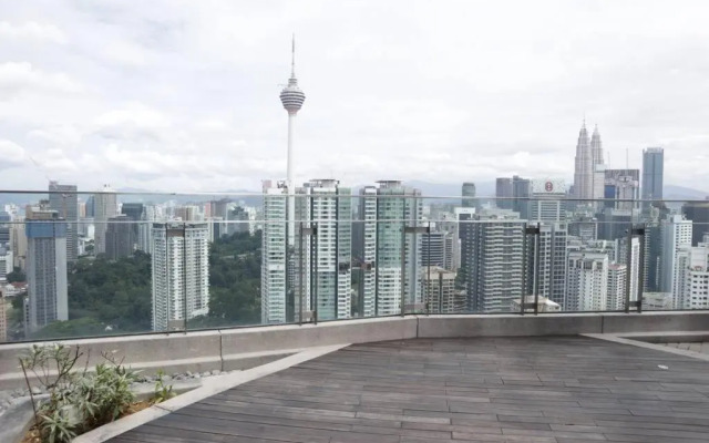 MyCrib45*The Robertson KL-B.Bintang