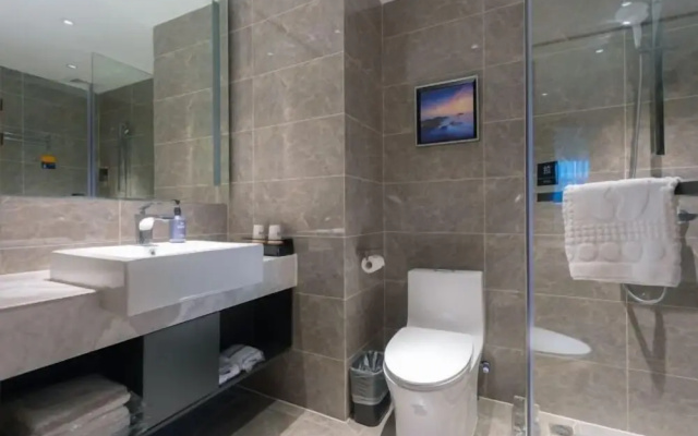 Yeste Hotel (Yulin Yudong New District Wentilu)