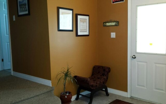 Northwest Lodge Bed & Breakfast