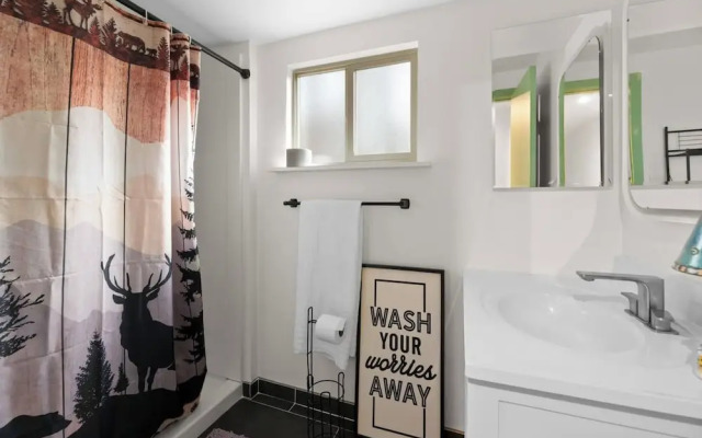 Charming Cabin Escape