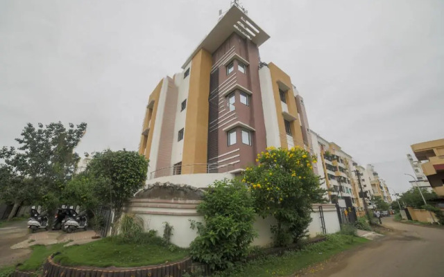 Hotel Shree Gayatri Annex by JK Rooms