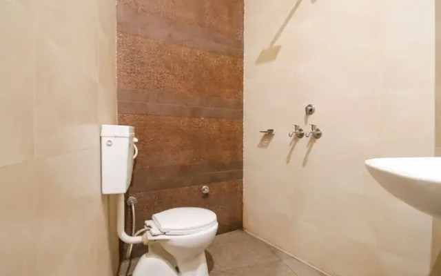 Fabhotel Orio