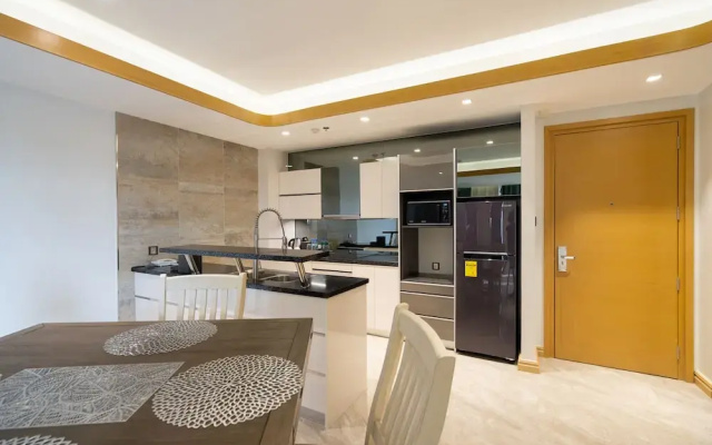 One Euphoria Luxe Hotel