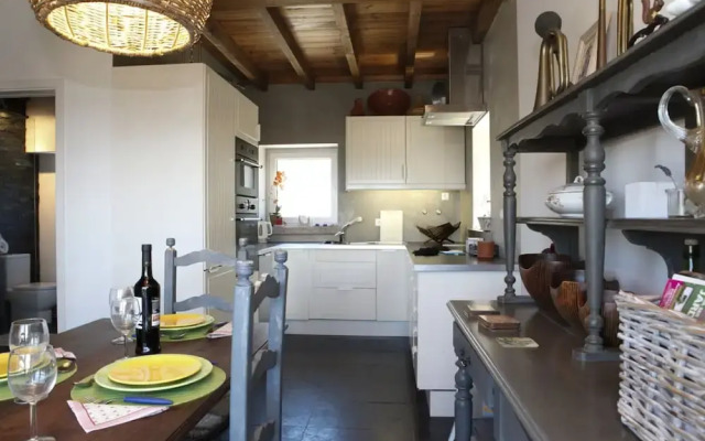 Mira Guincho house with sea view and garden