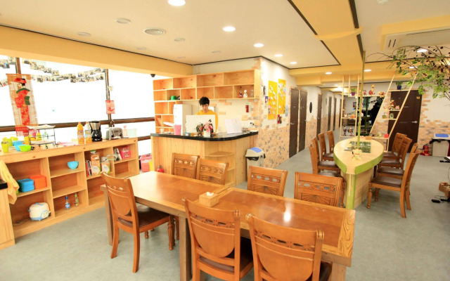 Hi Busan Guesthouse