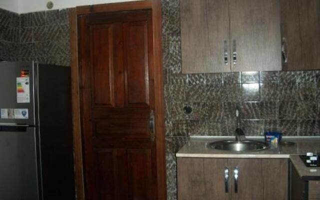 Rezo's Guest House