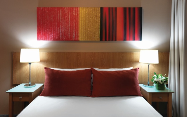 Adina Serviced Apartments Sydney Martin Place – Guest Rooms – Sydney