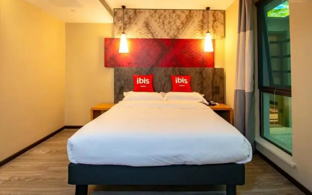 ibis Wuxi Taihu Square Metro Station Hotel