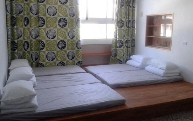 Caitlyn Hostel