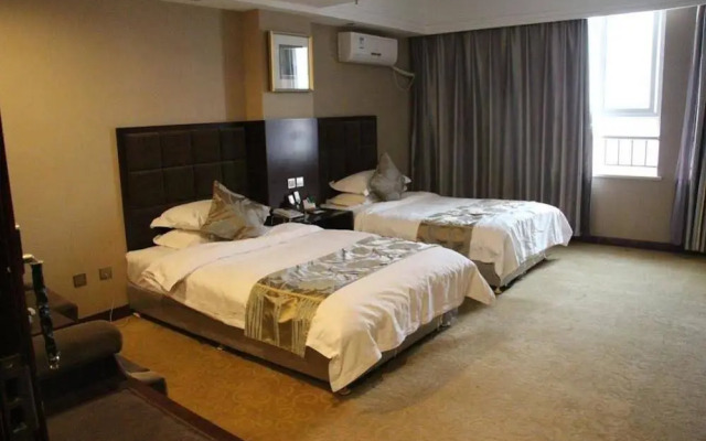 JUN Hotels Henan Zhengzhou Zhongmou County Wanbang Market