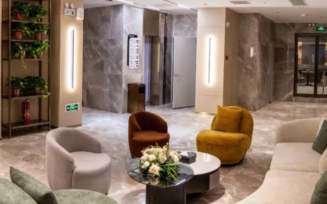 Marriott Business Hotel – Lobby – Xuchang