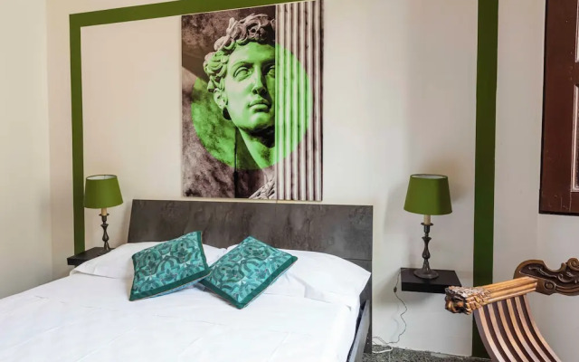 Ognissanti Flat by Mmega