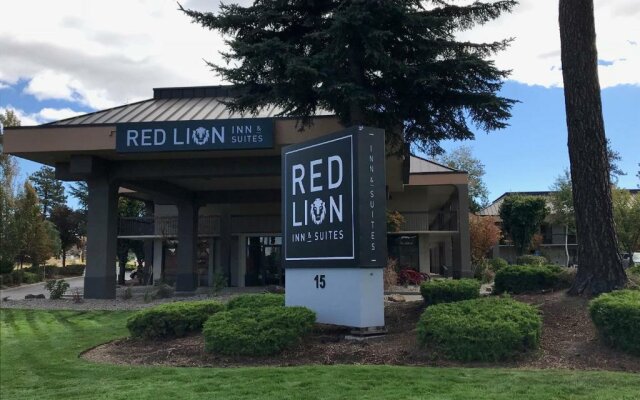 Red Lion Inn & Suites Deschutes River Bend