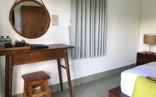 Ume Dukuh Home Sidemen