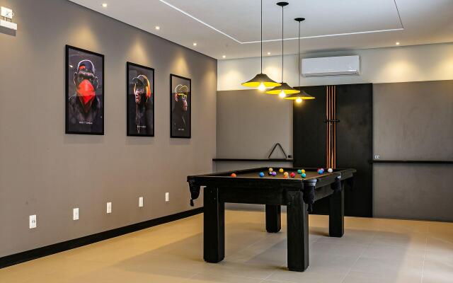 Studio c/ piscina no terraço 900m da praia STI102