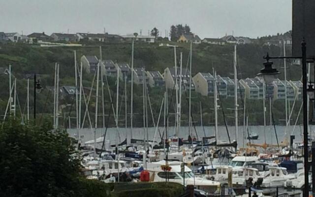 Luxury Town Centre Apartment