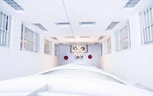 Let Sun Hotel Boutique