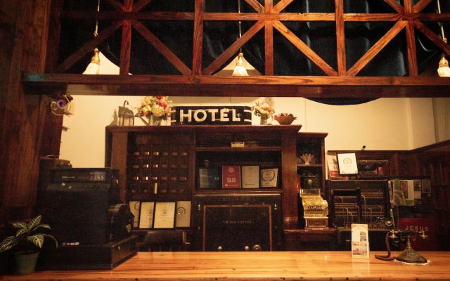 Edgewater Hotel