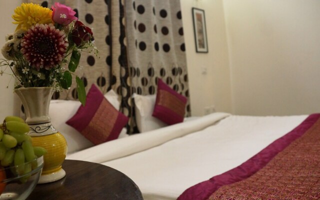 Maxfort Service Apartment