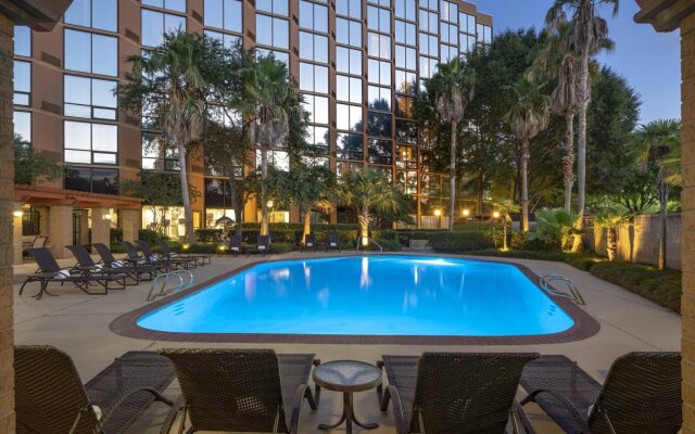 Sheraton Houston Brookhollow Hotel