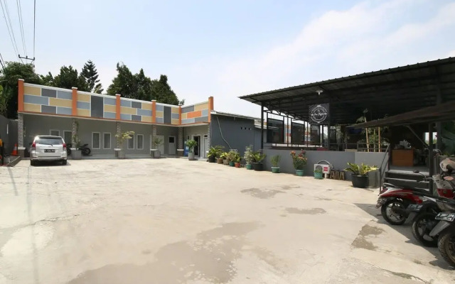 Airy Gadog Megamendung 50 Bogor