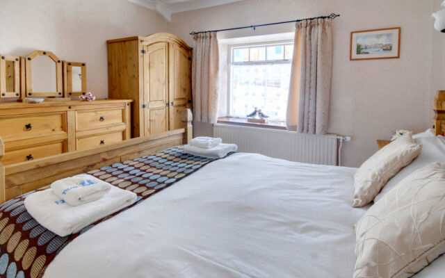 Holiday Home Quay Cottage