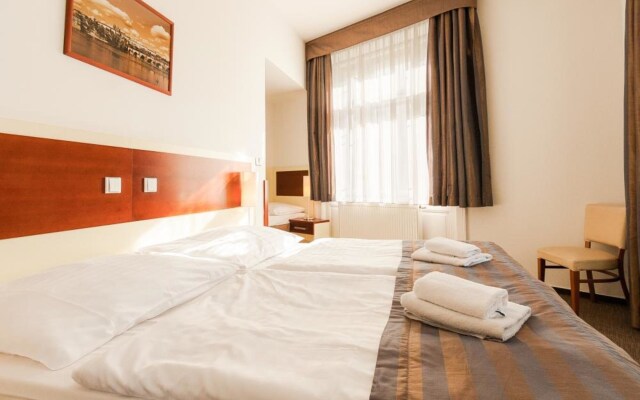 City Partner Hotel Gloria