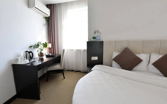 Shanghai Joyful Star Hotel