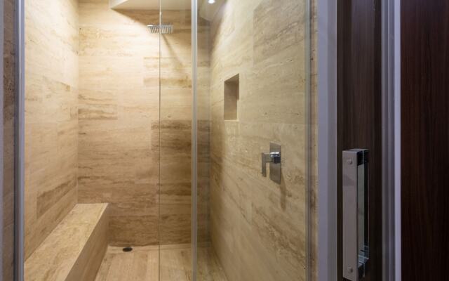 Condo Anahuac - Luxury At AWA Residences