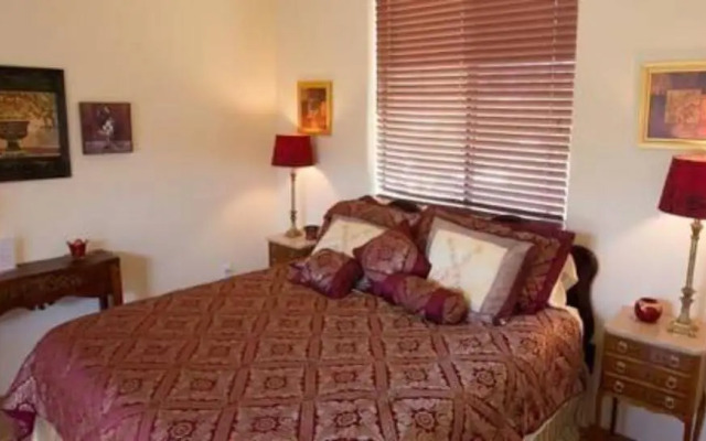 Turtle Back Mesa Bed & Breakfast