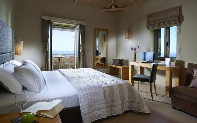 Anaxo Resort