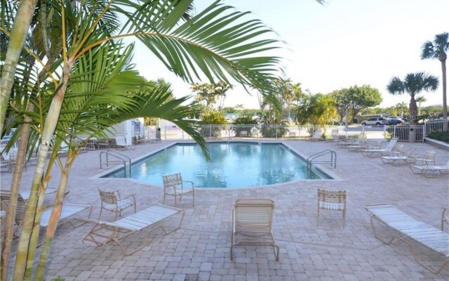 Don s Bonita Beach Tennis Club