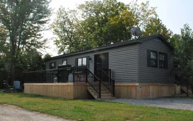 Great Blue Resorts - Golden Beach Resort