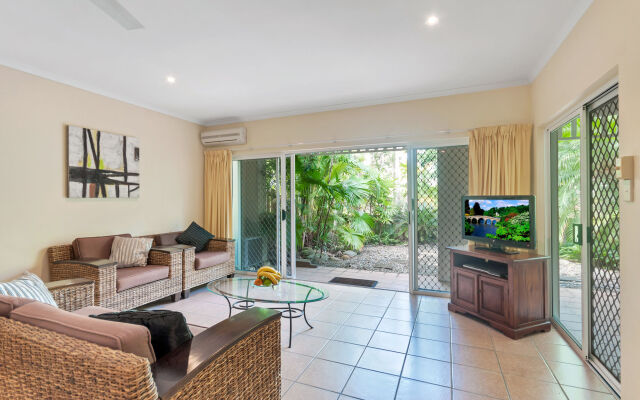 The Villas Palm Cove