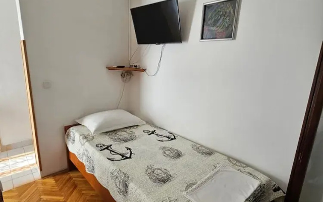 Studio in Tribunj Near Bristak Beach