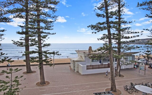 Manly Stay LUX Apartments