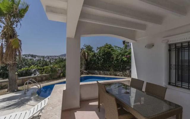 Villa Summer