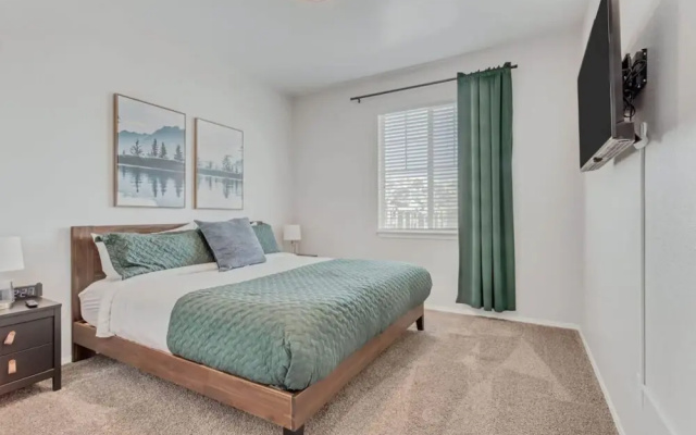 Luxury Apartment - Hot Tub - Gym - Free Parking