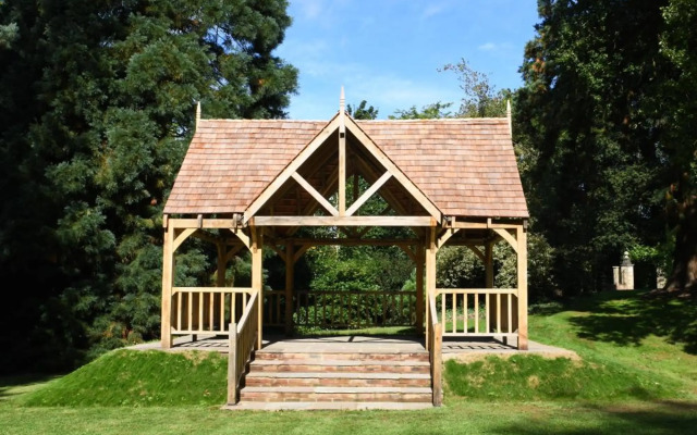 West Lodge Park Hotel